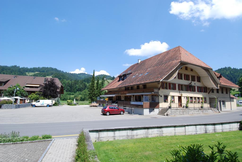 Hotel Hirschen Eggiwil Exterior foto