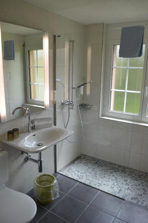 Hotel Hirschen Eggiwil Habitación foto
